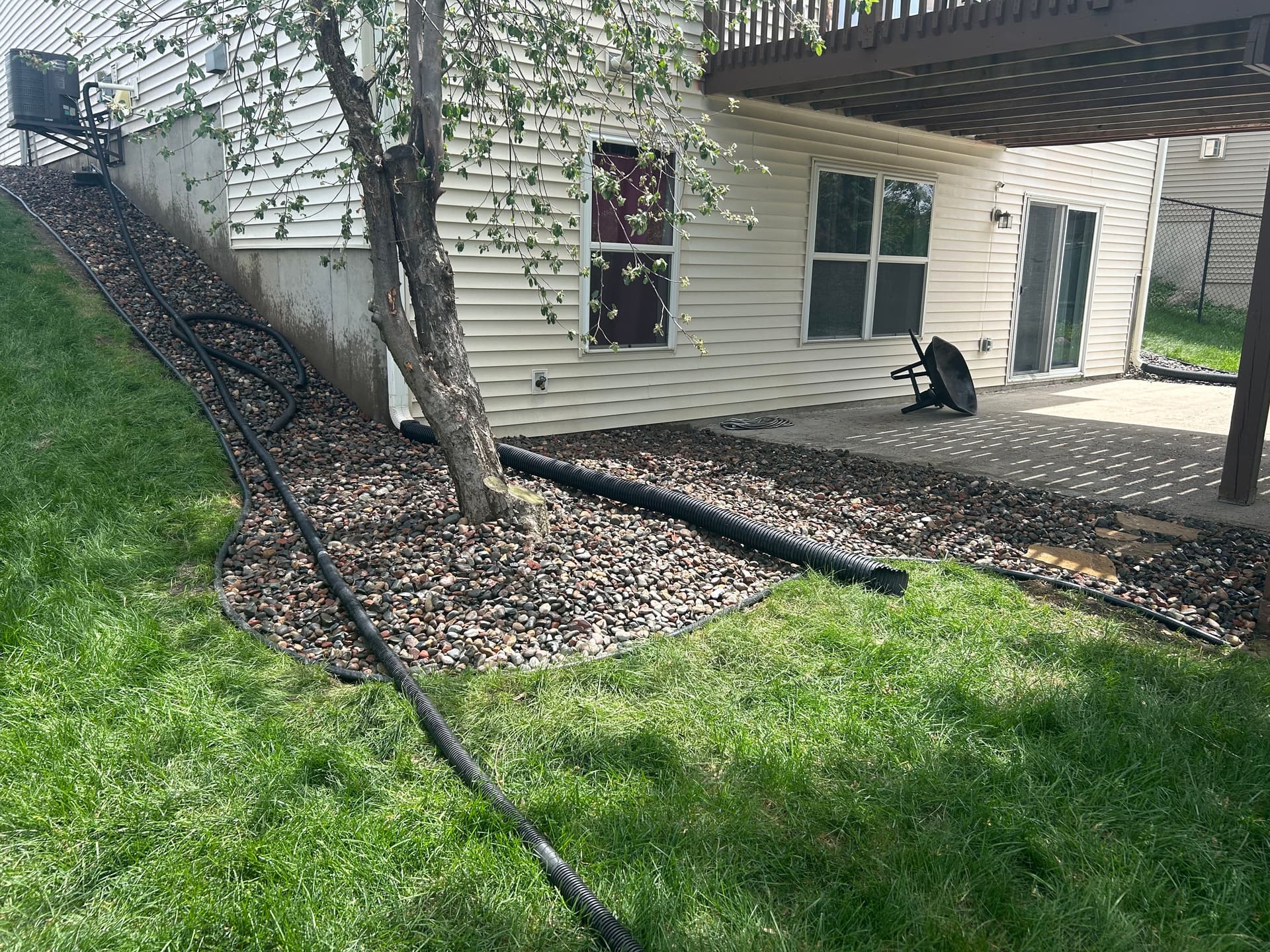 Gallery photos for Landscape Bed Overhaul With Rock, Sod, and New Edging: Image #2