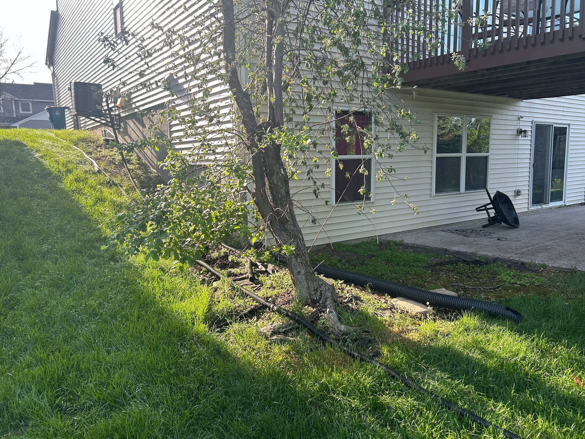 Gallery photos for Landscape Bed Overhaul With Rock, Sod, and New Edging: Image #3